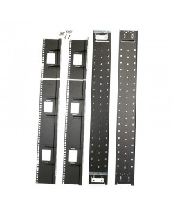 APC Kit de rails encastrés NetShelter SX 42U, 750 mm de largeur