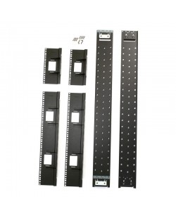 APC Kit de rails encastrés NetShelter SX 48U, 750 mm de largeur
