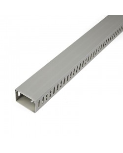 StarTech.com Chemin de Câbles PVC avec Couvercle - 75mm W x 50mm H - Longueur 2m - Slots Parallels 8mm, Goulotte Cache Câble M
